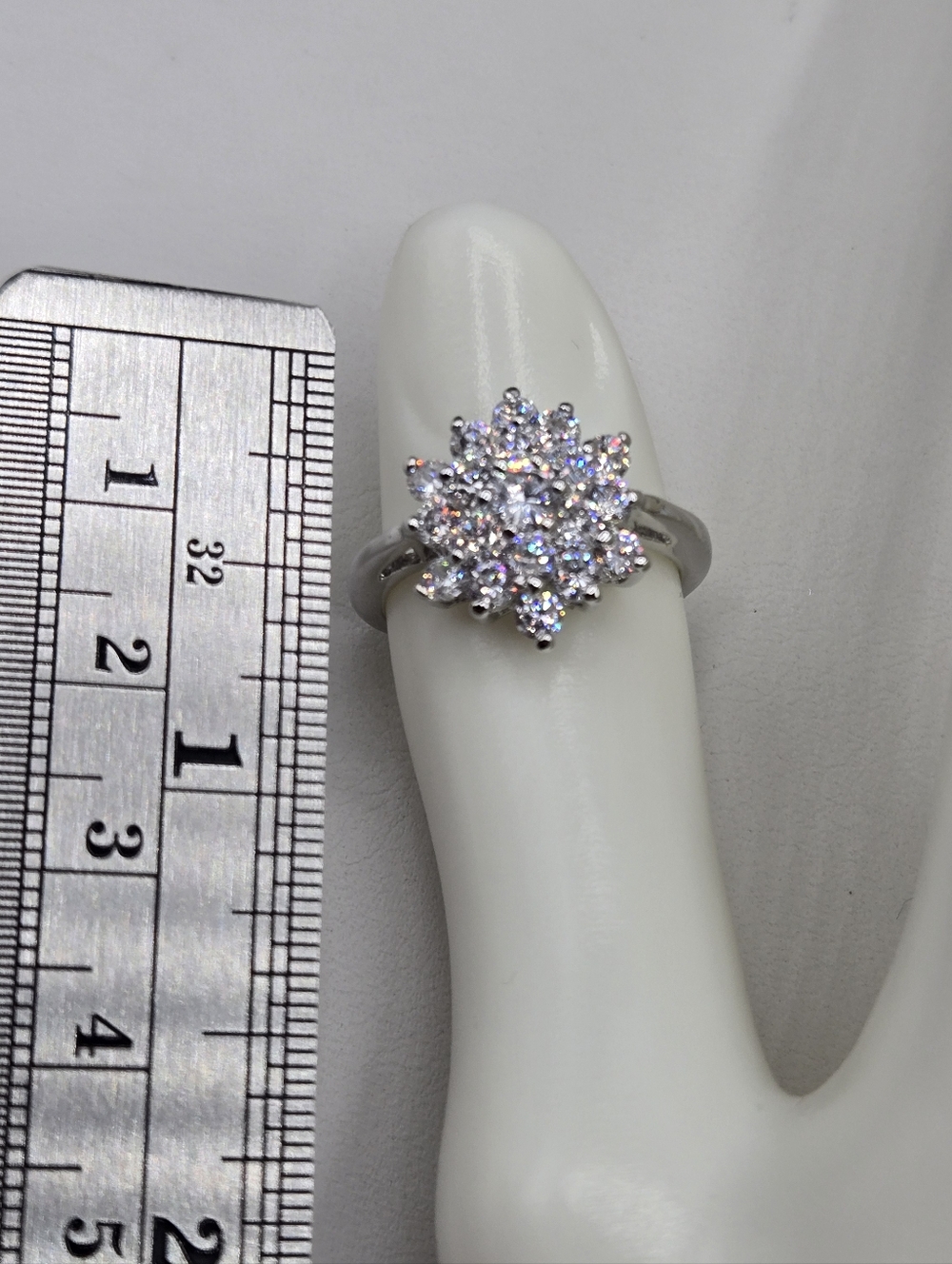 Swarovski Crystal Elements Silver Floral Statement Ring Size 7.75 Prom Bridal - Picture 4 of 6